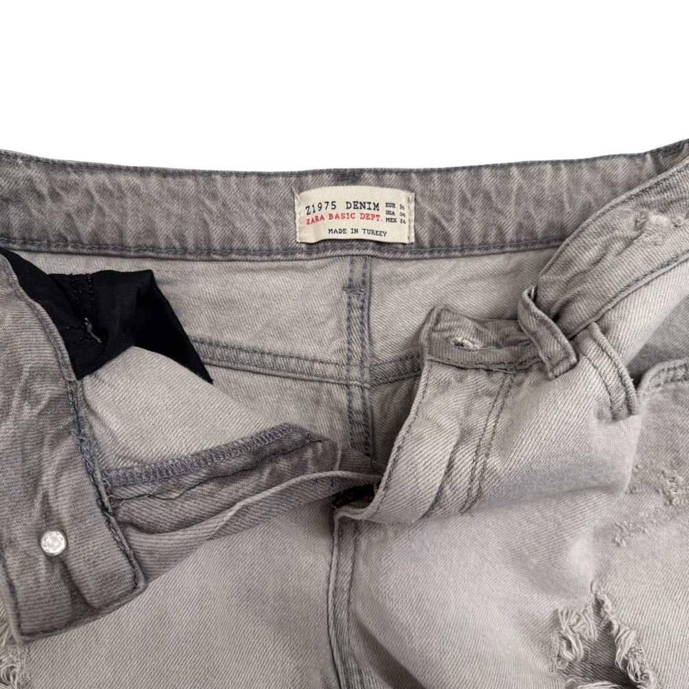 Zara Distressed Gray Jean Shorts - Picture 4 of 6
